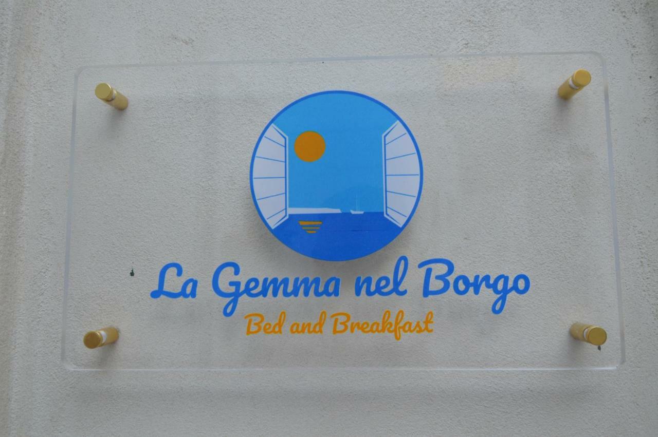 La Gemma Nel Borgo B&B Термоли Екстериор снимка
