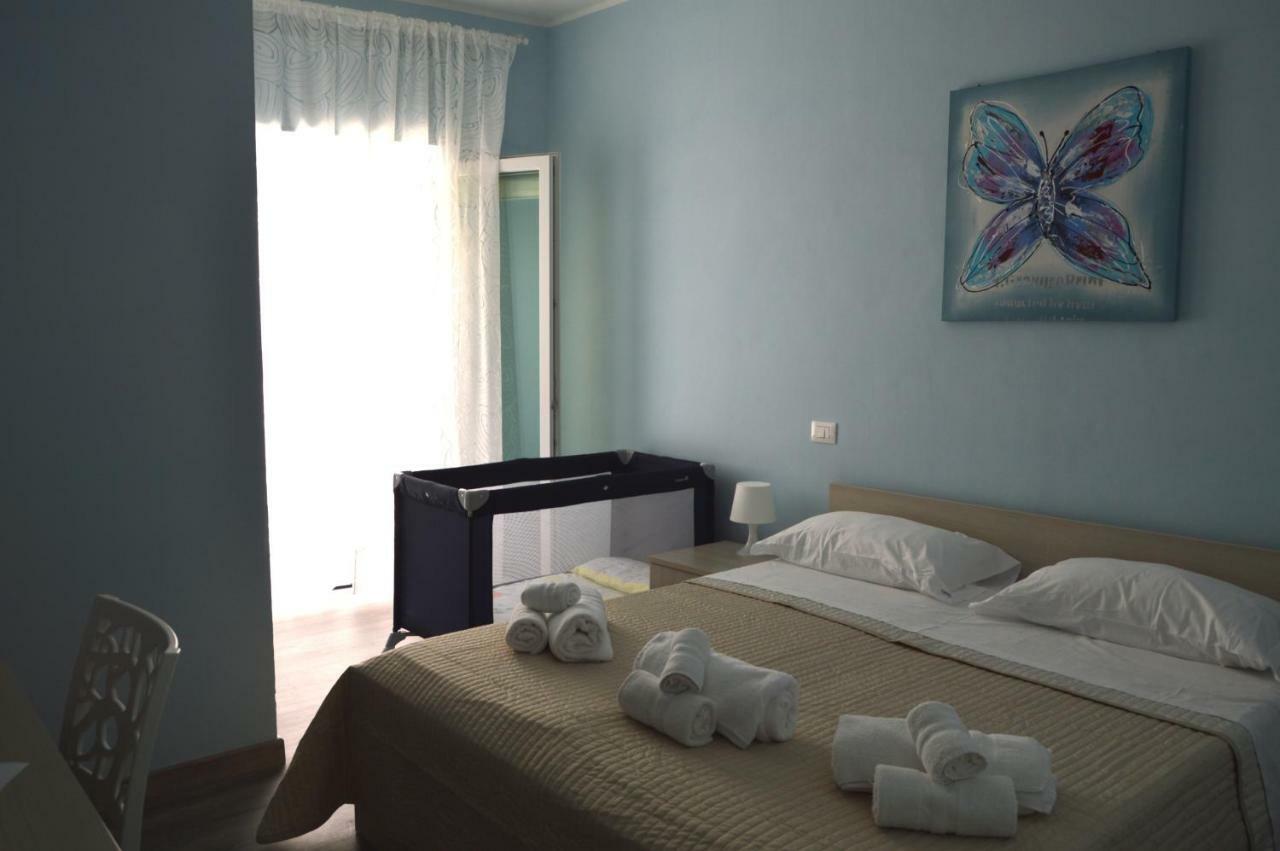 La Gemma Nel Borgo B&B Термоли Екстериор снимка