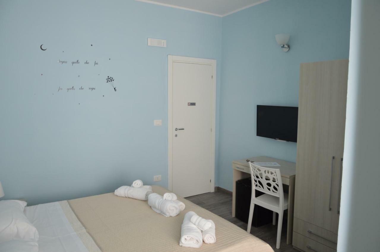 La Gemma Nel Borgo B&B Термоли Екстериор снимка